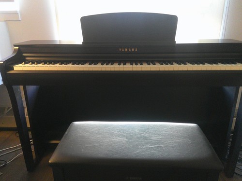 Yamaha clavinova clp 725 - yamaha, clp-725