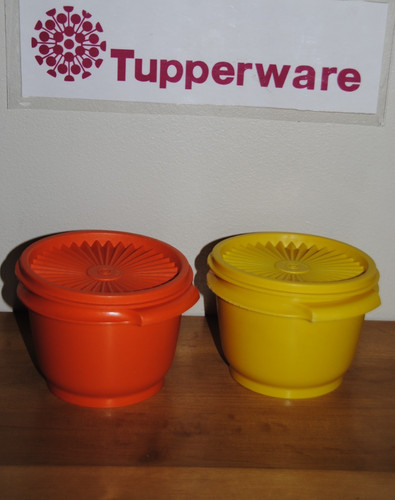 Lot tupperware boîte - 2,