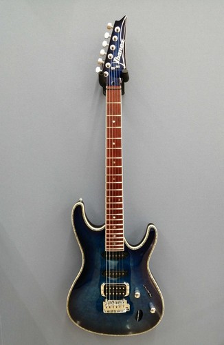 Guitare électrique ibanez - guitare,