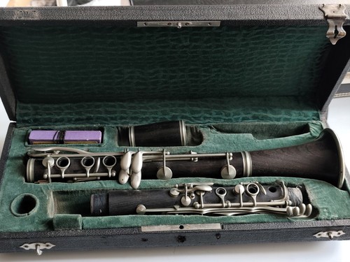 Clarinet buffet crampon pre - buffet,