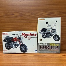 Aoshima 1/12 Scale Bike Series Monkey Honda Z50J-1 Honda Z50J-III Gorilla