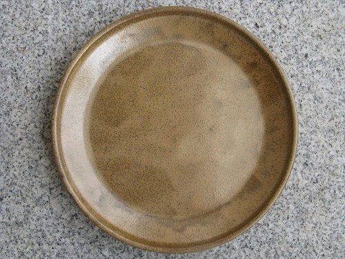 Assiette gres brun 22 cm - ,