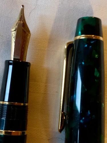 Stylo plume sailor - plume,