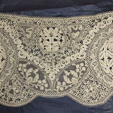 EXCEPTIONNEL VOLANT EN