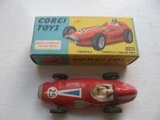 Corgi Toys 150S Vanwall Formula 1 Grand Prix Racing Car with Original Box VG-EX