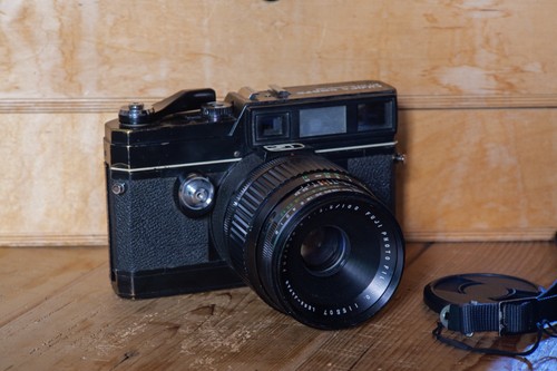 Fujica gm670 with 100mm - 100mm, f/3.5