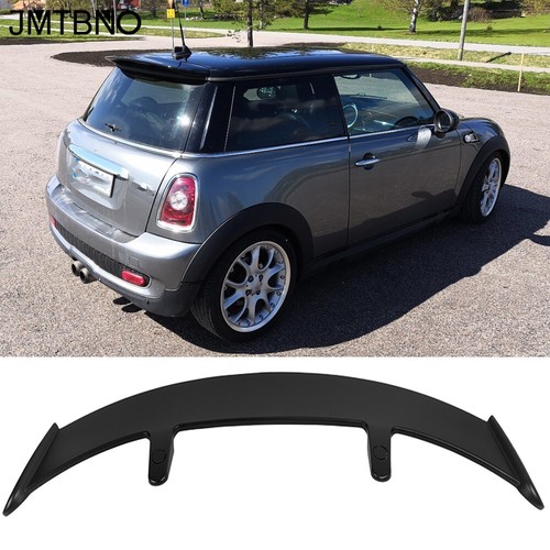 Rear trunk window - 52",
