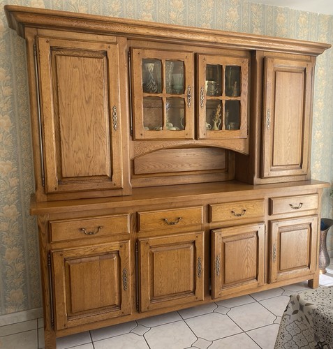 Buffet vaisselier classique