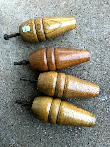 Lot pieds en bois - pieds, /