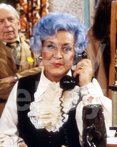 êtes vous servi mollie - Êtes-vous, (tv)