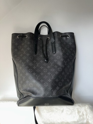 Louis vuitton explorer - vuitton,