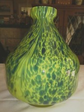 BEAU VASE EN VERRE VERRERIE DE