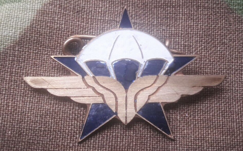 Insigne parachutiste 1er rcp - ,