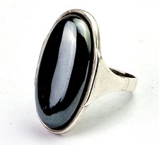Bague Élégante En Hématite
