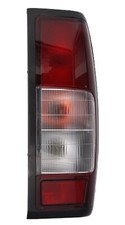 LAMPE FEU ARRIERE DROIT NISSAN