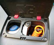 Charnière Trappe de charge