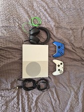 Microsoft Xbox One S 1To