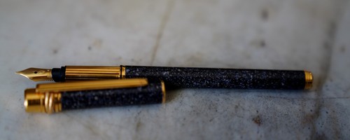 Stylo plume cartier must laque - plume,