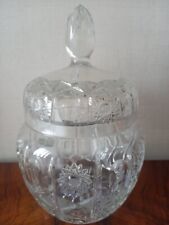 Gros pot à couvercle en