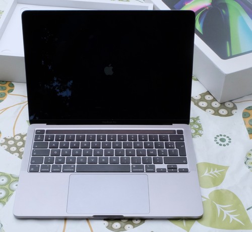 Apple macbook pro - macbook,
