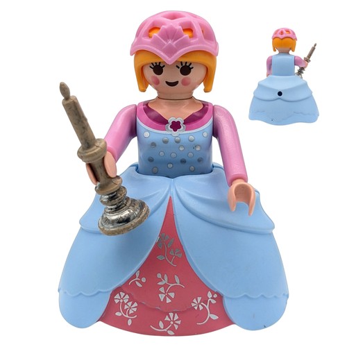 Playmobil figurine femme robe