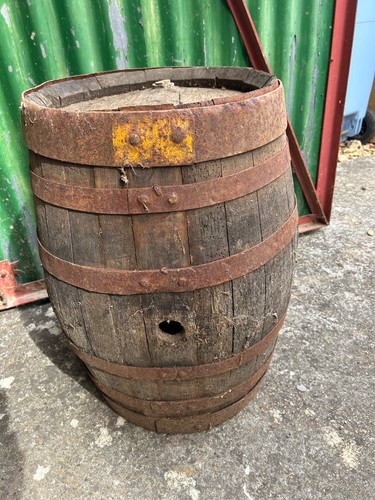 Tonneau bois ancien - en,