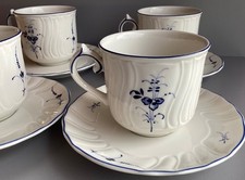 Lot 4 TASSES ET SOUS-TASSES