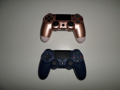 Lot manettes playstation - 2,
