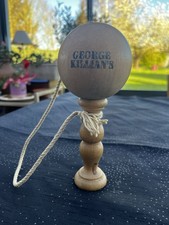 Ancien bilboquet en bois