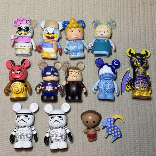 Disney vinylmation figurine - disney,