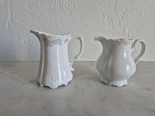 Lot 2 pots à lait, à crème