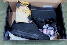  Youth Heelys Skate Shoes Size U.S Youth 13c Black Style # 770249 (New In Box) 