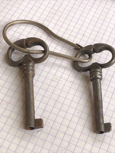 Ancienne clé meuble - clé,