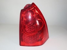 feu arrière droit peugeot 307