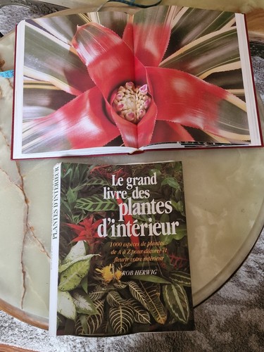 Grand livre des plantes - le,