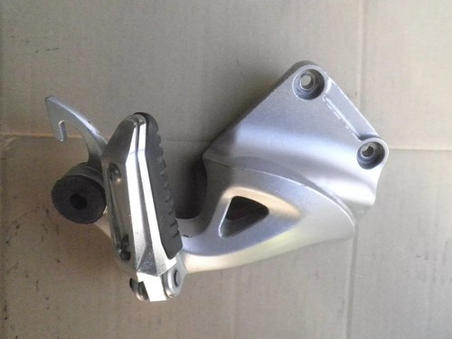 Platine arriere droite gsxr - platine,