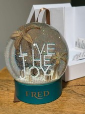 boule à neige luxe de la marque FRED, globe en verre, diamètre 100 mm, neuve