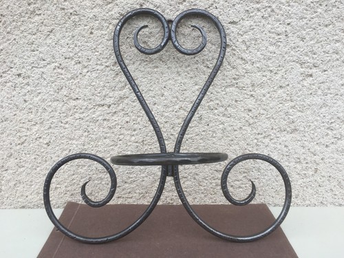 Ancien support mural - , /