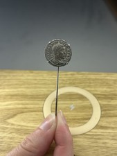 R148 Ancienne Epingle de