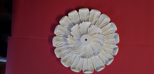 Tres belle rosace plâtre - tres,