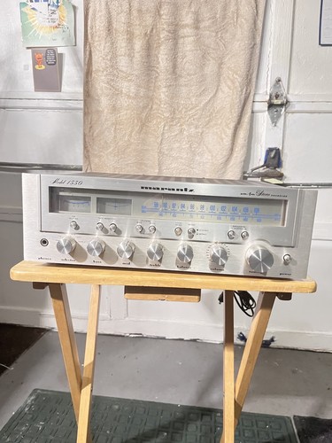Marantz stereo receiver - am/fm,