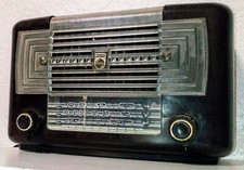 Belle petite radio philips