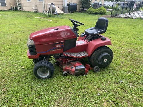 Toro wheel horse riding - ,