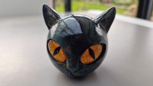 Figurine décorative tete - , de