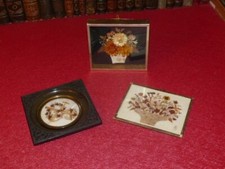 ALSACE POPULAR ARTS] 2 DRIED FLOWER BOARDS / 1 HAIRBOARD (1828)