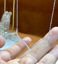 0.30ct Real Diamond V Shape Necklace 18K Gold Sparky Chevron Shiny Charm Chain