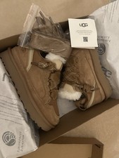 [URGENT] UGG lowmel