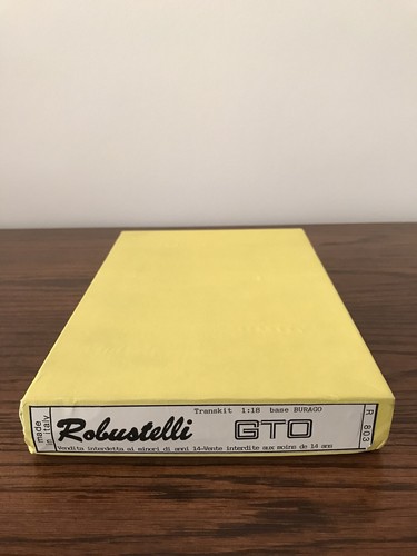 Robustelli ferrari 288 - 1/18,