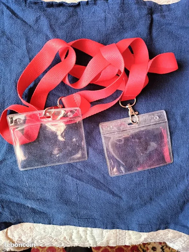 Lot porte badges avec - un,