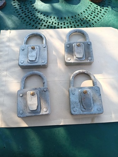 Cadenas vachette ancien - ancien,